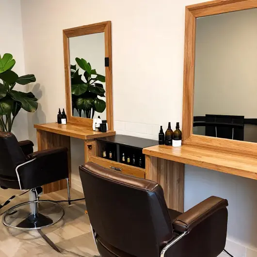BARBEARIA EMUNÁH: Um Refúgio para o Seu Estilo