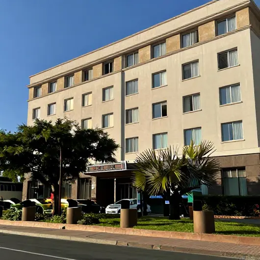 Descubra o Hotel Pacífico